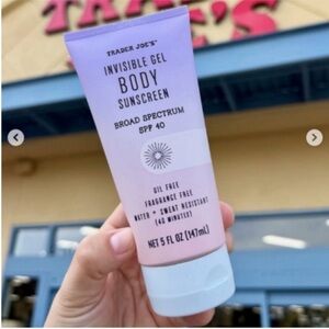 Trader Joe’s TJ Invisible Gel Body Sunscreen - Purple bottle NEW NWT